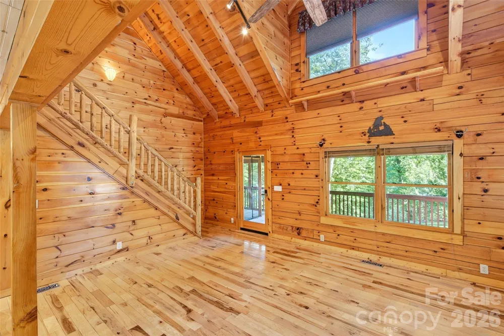 545 Mountain Crest Drive S Marion, NC 28752