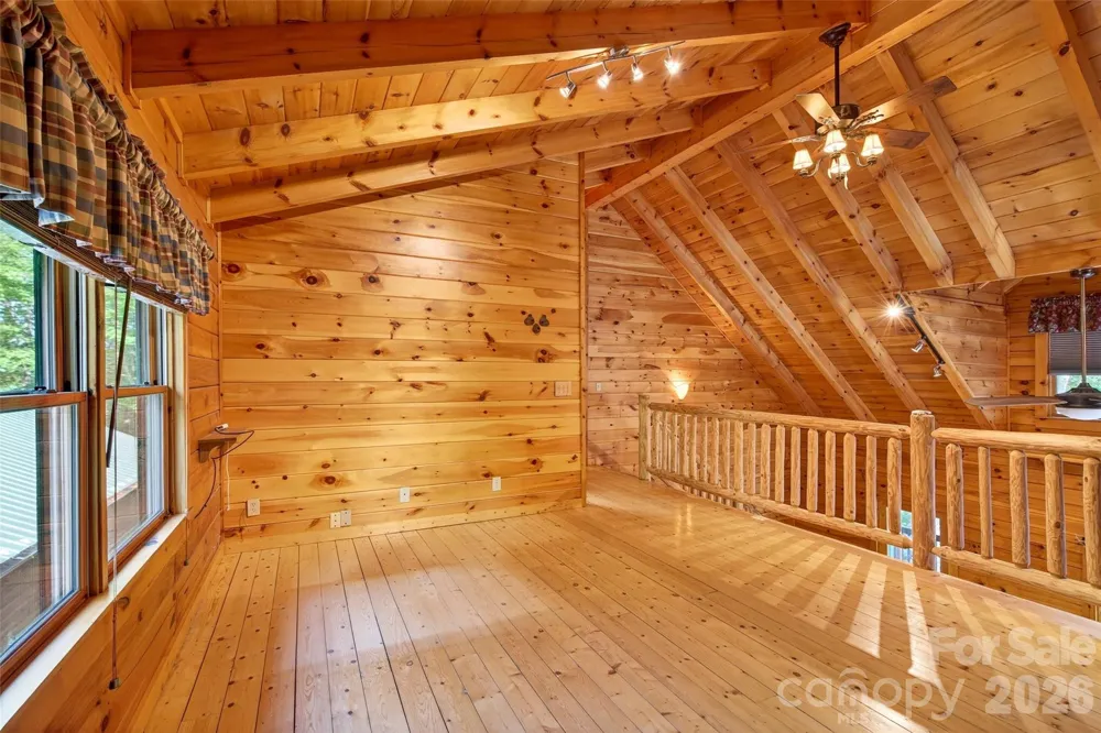 545 Mountain Crest Drive S Marion, NC 28752