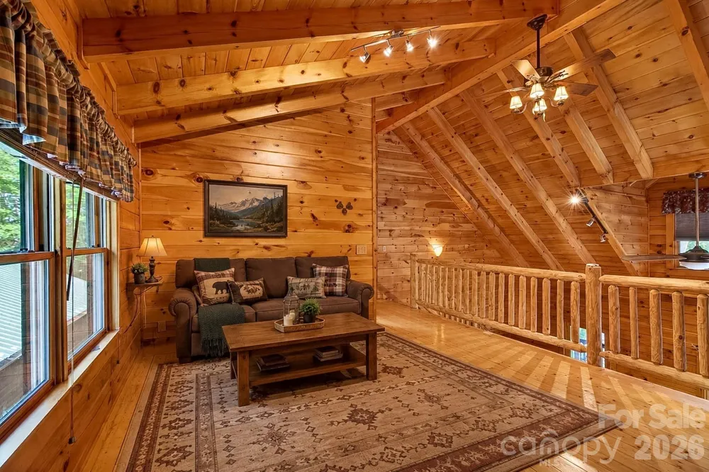545 Mountain Crest Drive S Marion, NC 28752