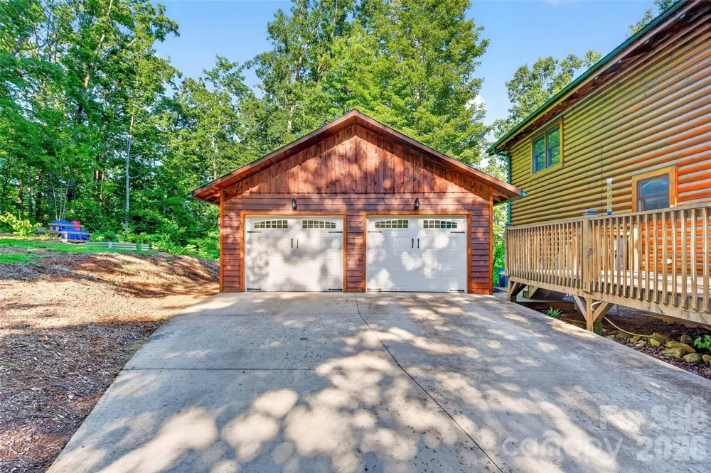 545 Mountain Crest Drive S Marion, NC 28752