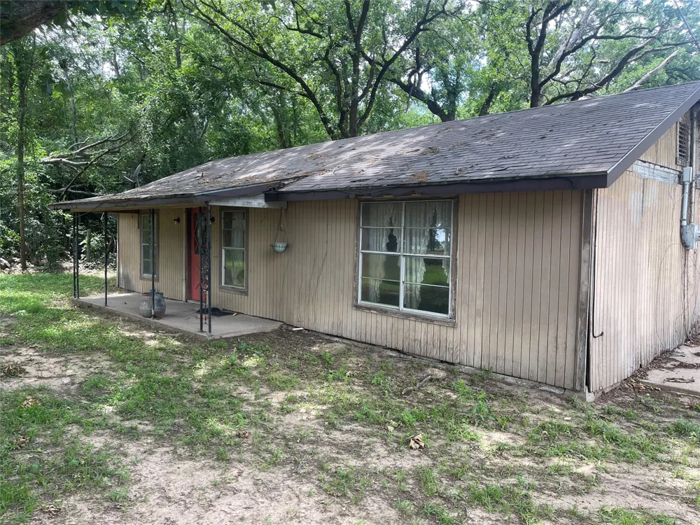 8278 FM 17 Grand Saline, TX 75140