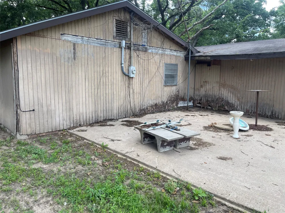 8278 FM 17 Grand Saline, TX 75140