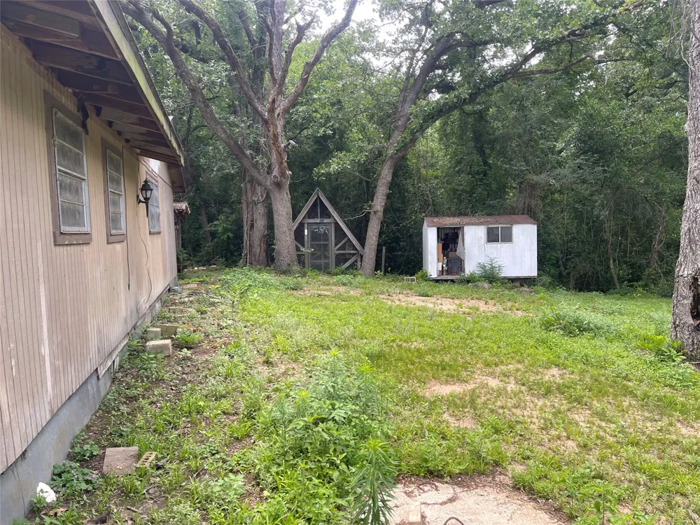 8278 FM 17 Grand Saline, TX 75140