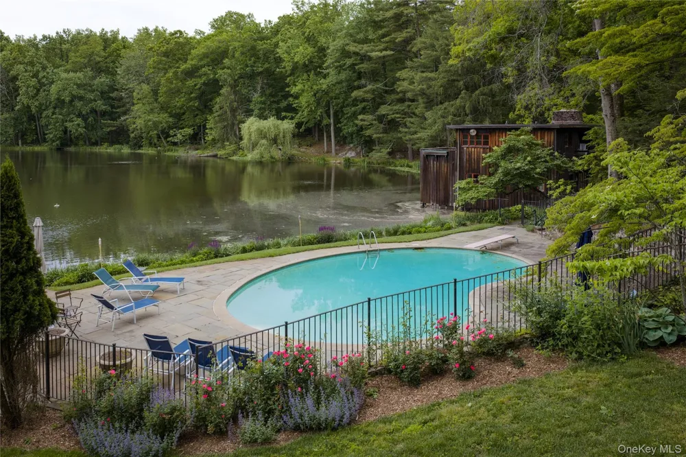 335 Croton Dam Road Ossining, NY 10562