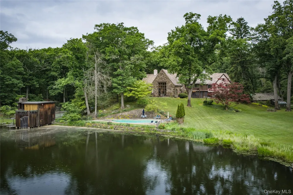 335 Croton Dam Road Ossining, NY 10562