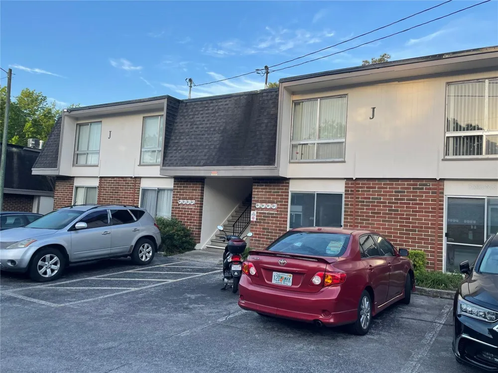 1700 SW 16TH COURT #J24 Gainesville, FL 32608