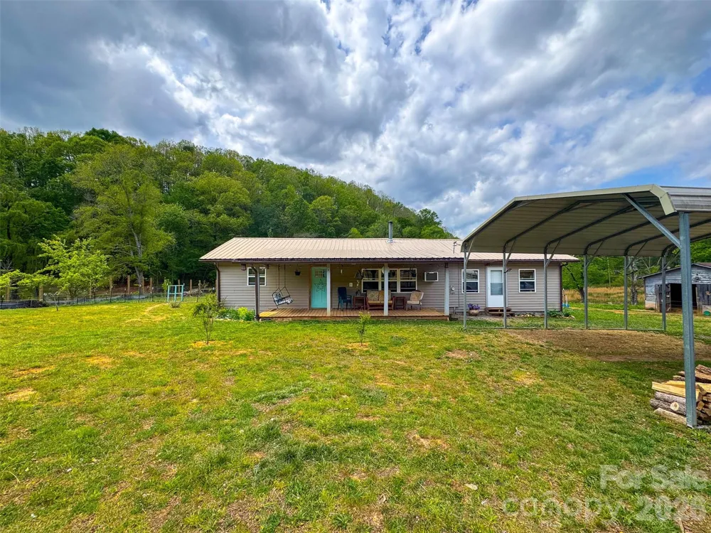 3325 Pack Mountain Road Murphy, NC 28906