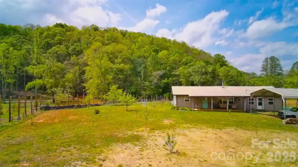 3325 Pack Mountain Road Murphy, NC 28906