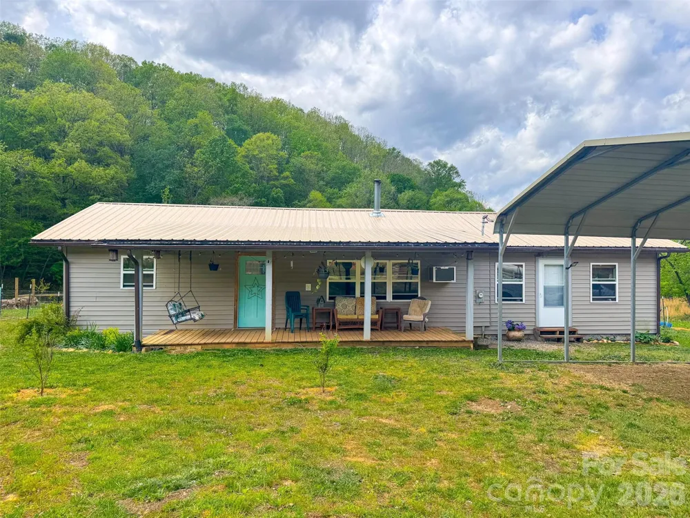 3325 Pack Mountain Road Murphy, NC 28906