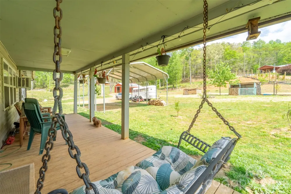3325 Pack Mountain Road Murphy, NC 28906
