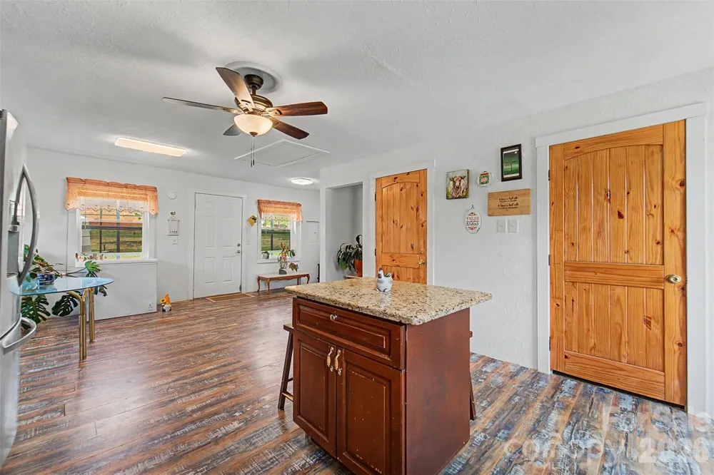 3325 Pack Mountain Road Murphy, NC 28906