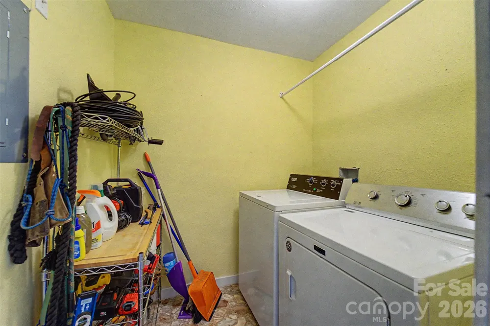 3325 Pack Mountain Road Murphy, NC 28906