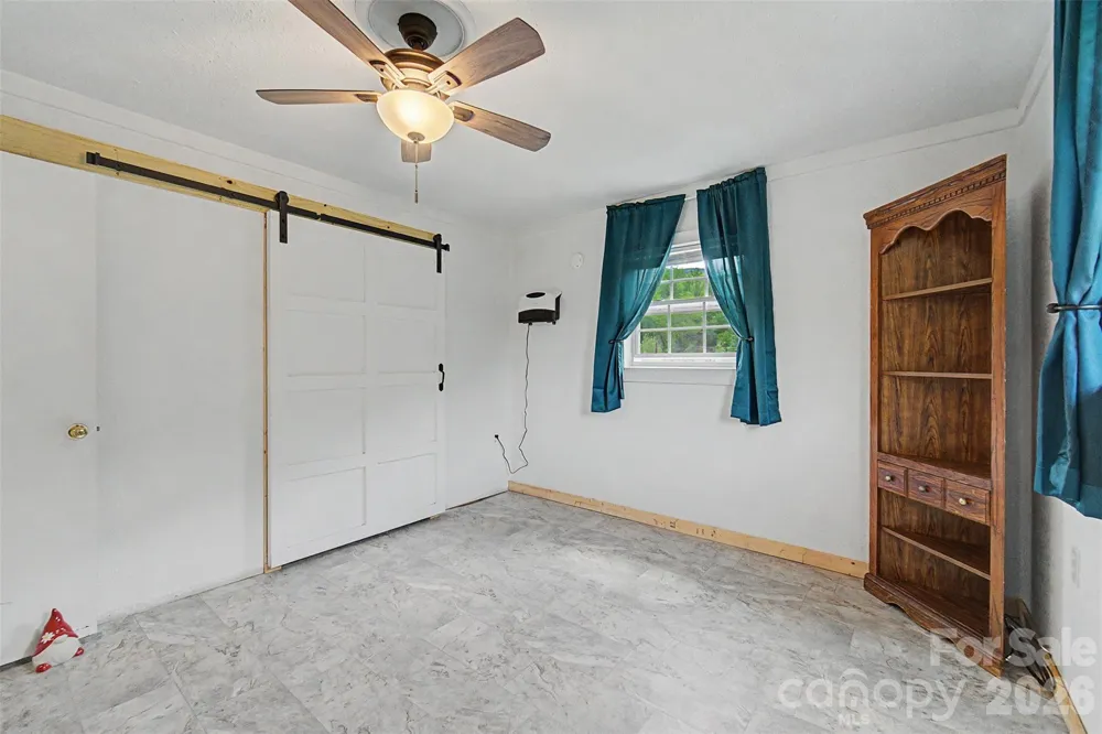 3325 Pack Mountain Road Murphy, NC 28906