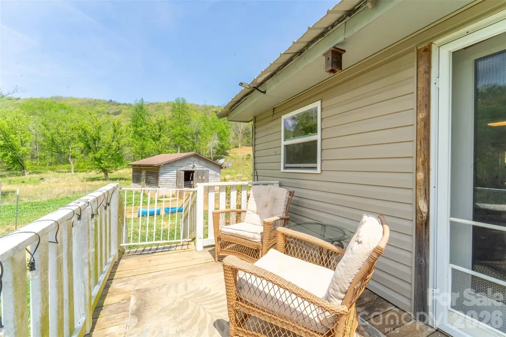 3325 Pack Mountain Road Murphy, NC 28906
