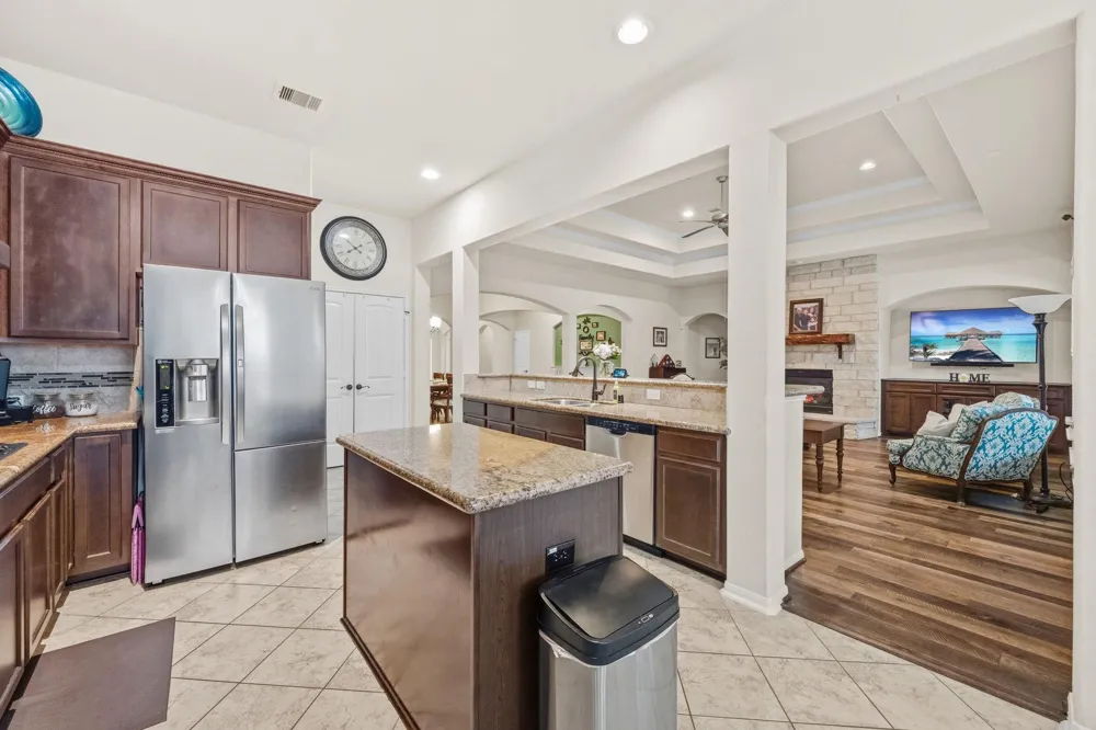 4313 Ashley Lane Deer Park, TX 77536