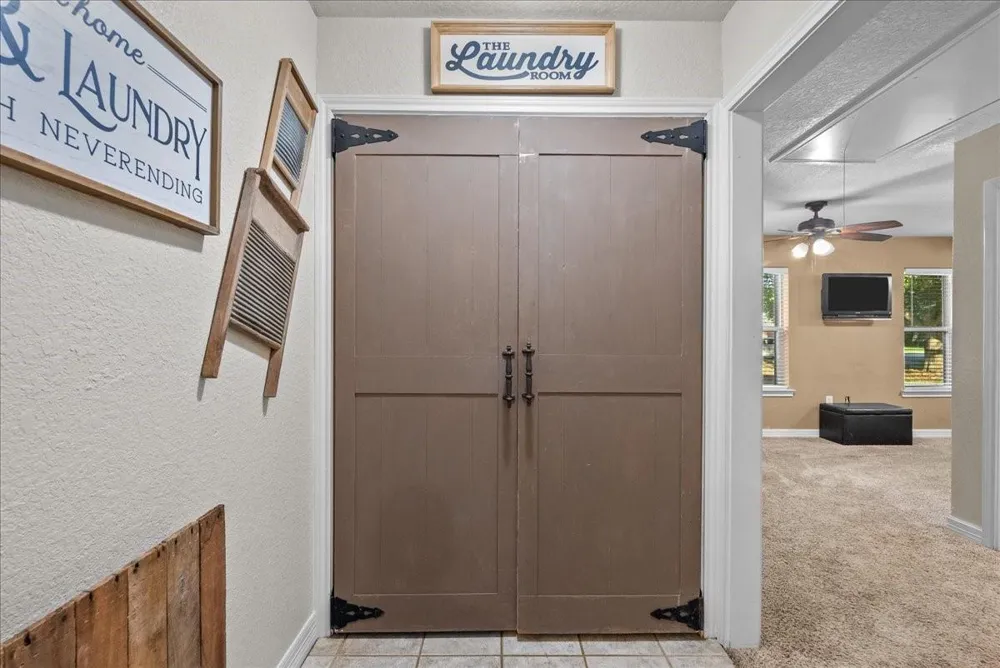 14018 Cimarron Road Santa Fe, TX 77517