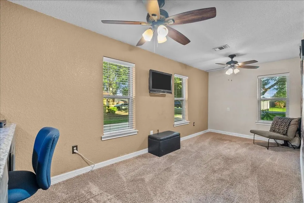14018 Cimarron Road Santa Fe, TX 77517