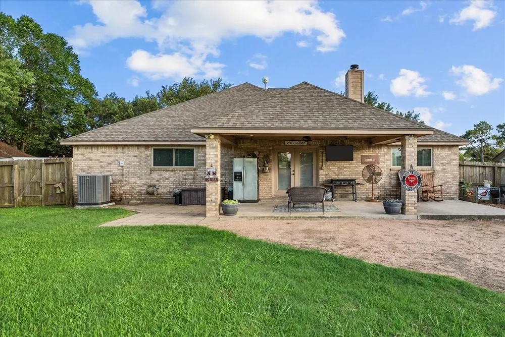 14018 Cimarron Road Santa Fe, TX 77517