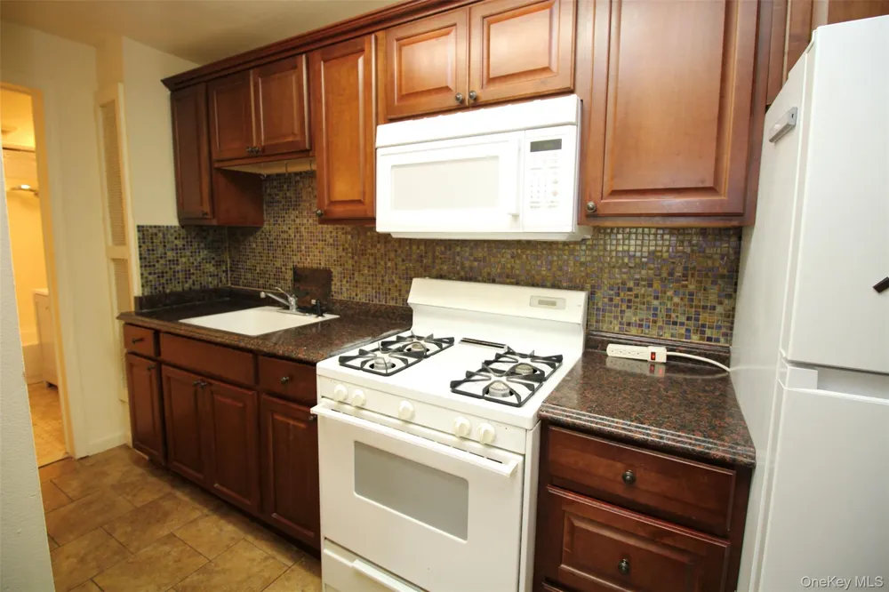 160 Orange Turnpike #A Sloatsburg, NY 10974