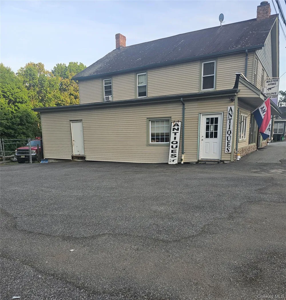 160 Orange Turnpike #A Sloatsburg, NY 10974