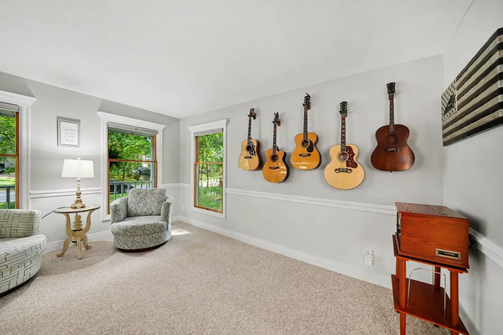 11261 Bridlewood Trail Berrien Springs, MI 49103
