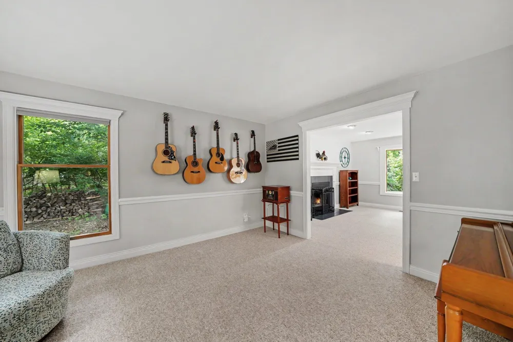 11261 Bridlewood Trail Berrien Springs, MI 49103