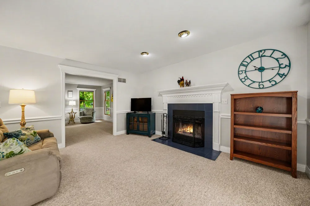 11261 Bridlewood Trail Berrien Springs, MI 49103