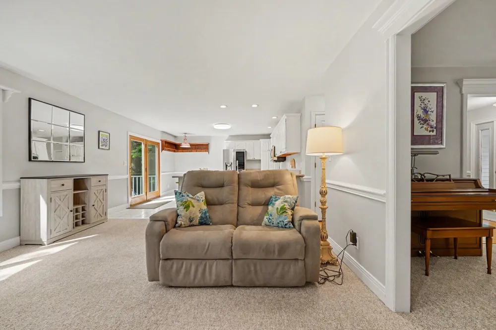 11261 Bridlewood Trail Berrien Springs, MI 49103