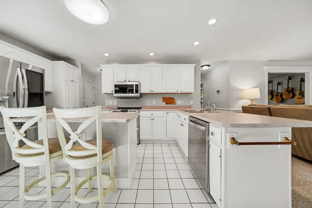 11261 Bridlewood Trail Berrien Springs, MI 49103