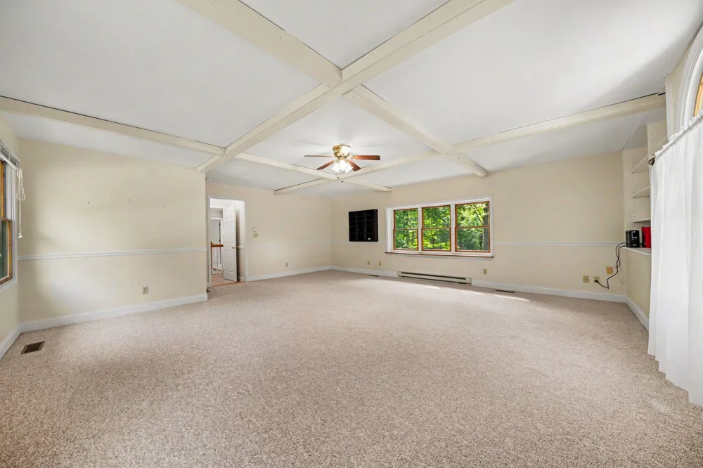 11261 Bridlewood Trail Berrien Springs, MI 49103