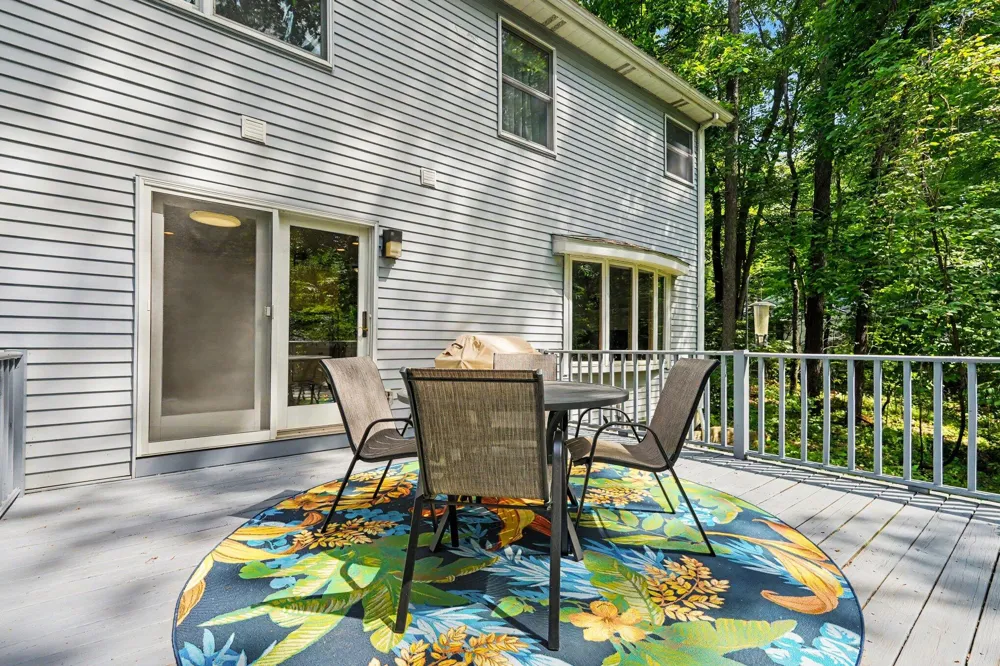11261 Bridlewood Trail Berrien Springs, MI 49103