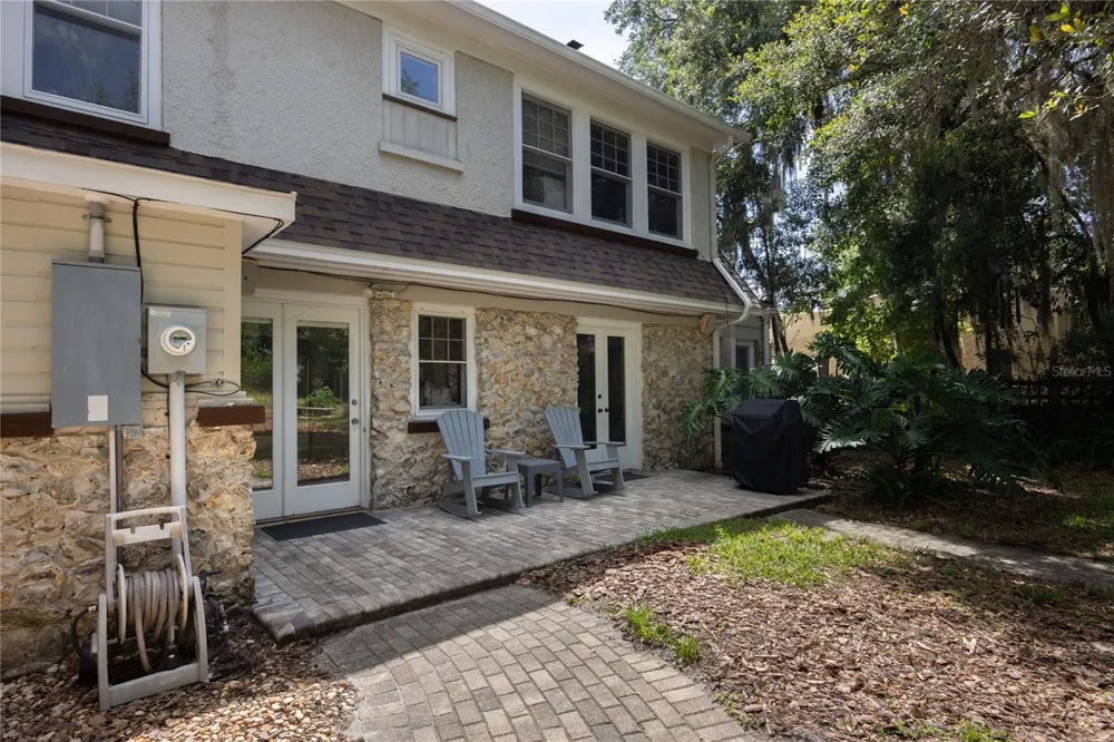 720 NE BOULEVARD Gainesville, FL 32601