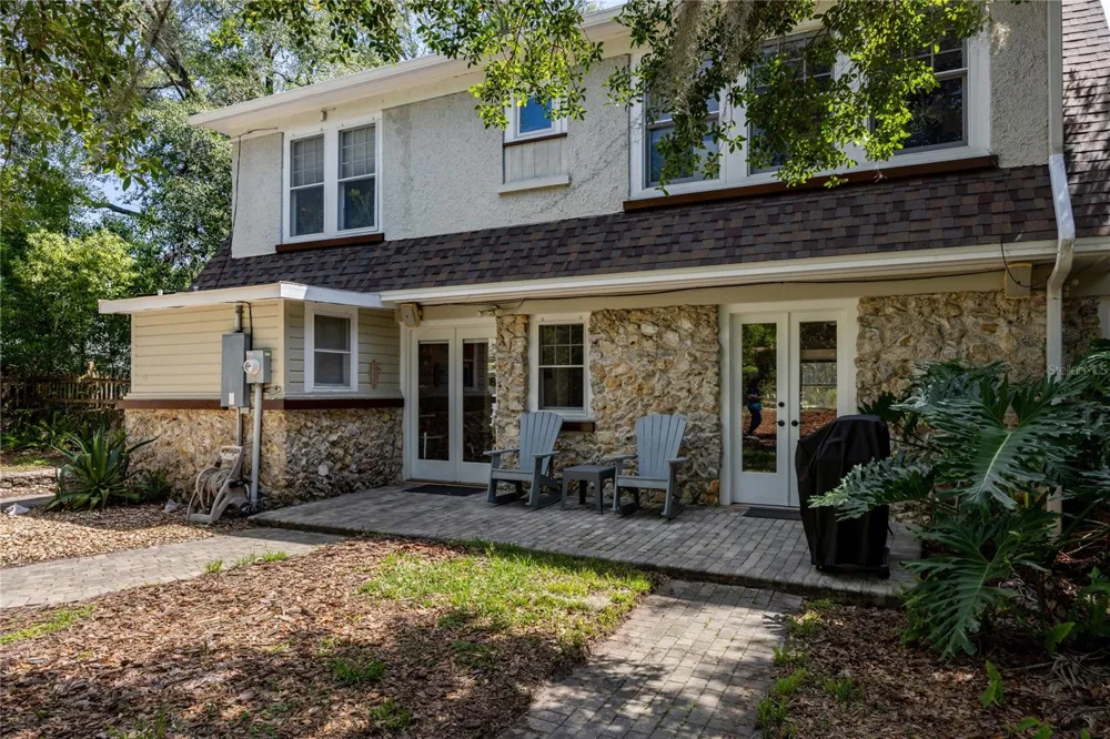 720 NE BOULEVARD Gainesville, FL 32601