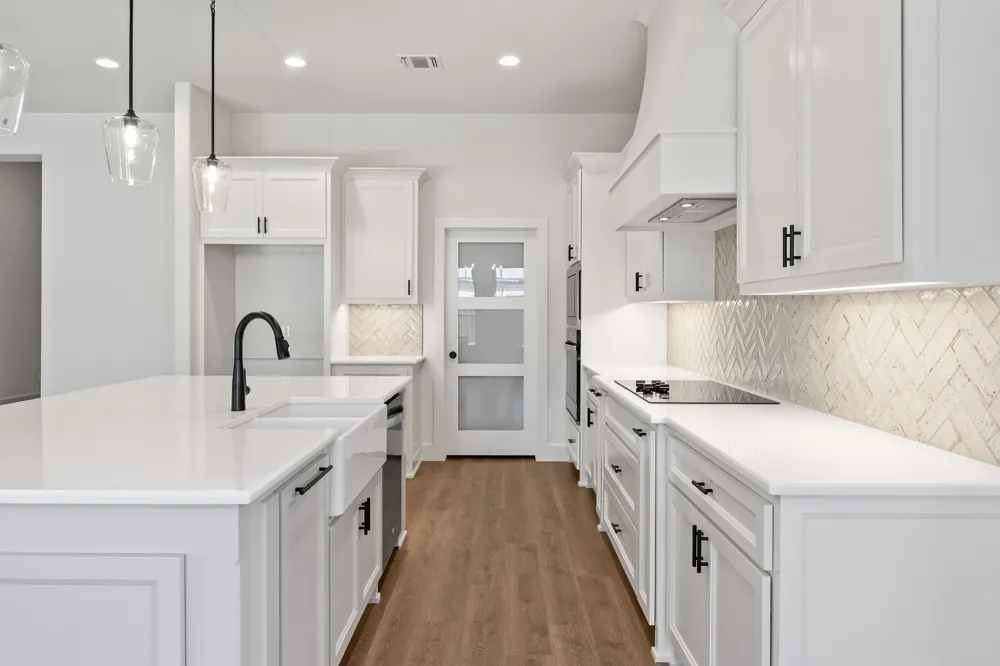 902 Boston Lane River Oaks, TX 76114