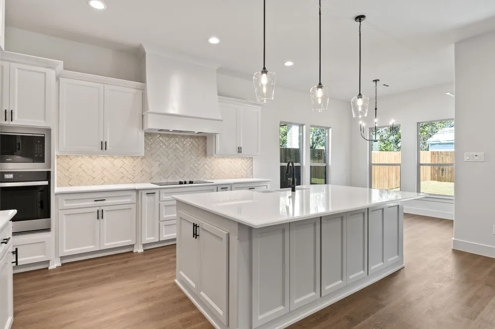 902 Boston Lane River Oaks, TX 76114