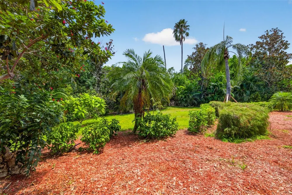 6365 BAHIA DEL MAR BOULEVARD #106 St Petersburg, FL 33715