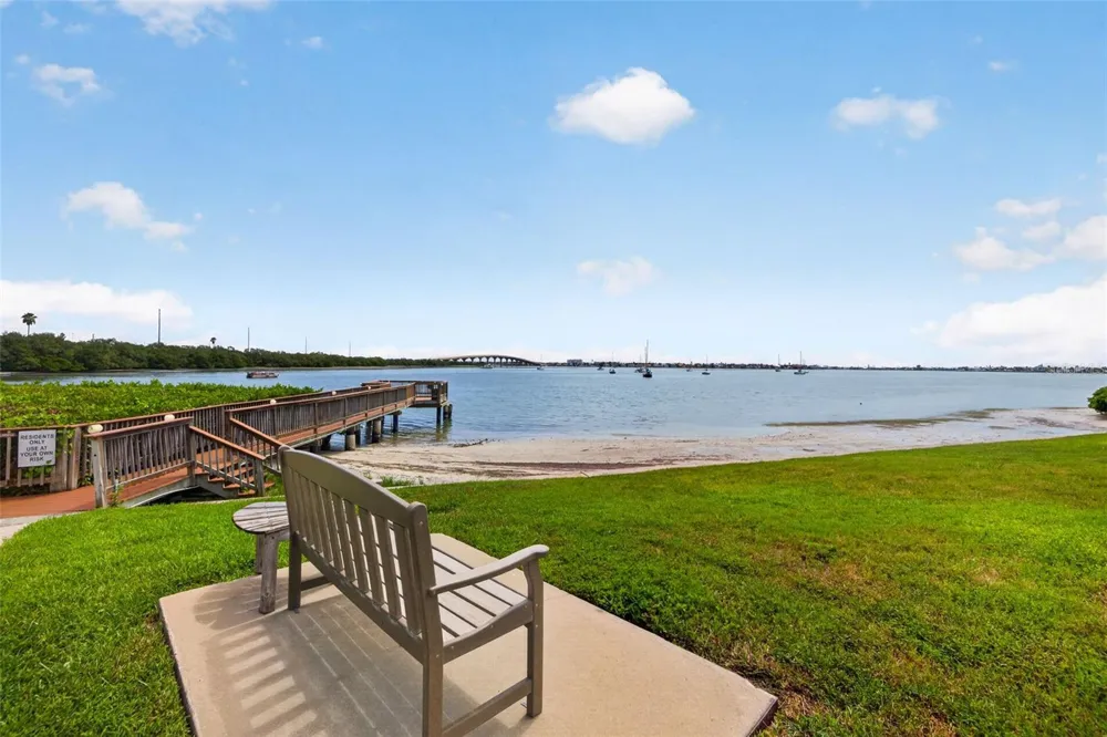 6365 BAHIA DEL MAR BOULEVARD #106 St Petersburg, FL 33715
