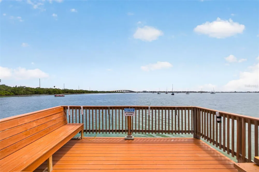 6365 BAHIA DEL MAR BOULEVARD #106 St Petersburg, FL 33715
