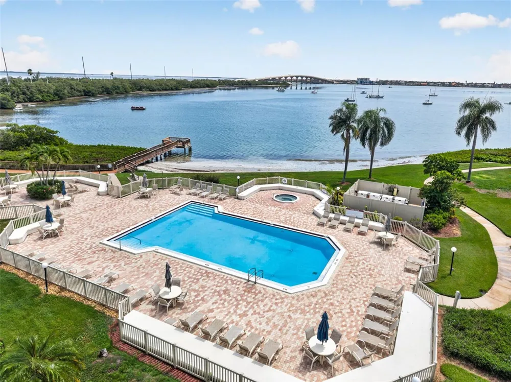 6365 BAHIA DEL MAR BOULEVARD #106 St Petersburg, FL 33715