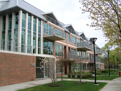 300 Hamilton Street #204