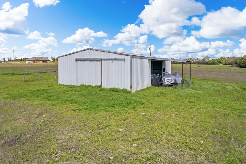 3881 Fm 815 Leonard, TX 75452