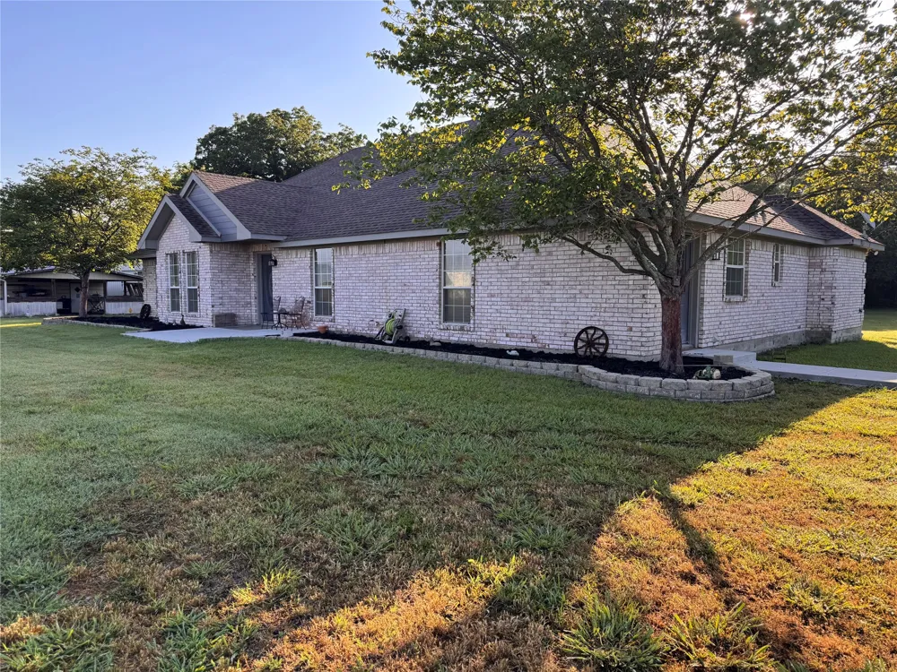 3881 Fm 815 Leonard, TX 75452