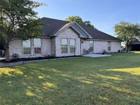 3881 Fm 815
