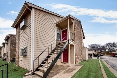 4748 Old Bent Tree Lane #1102