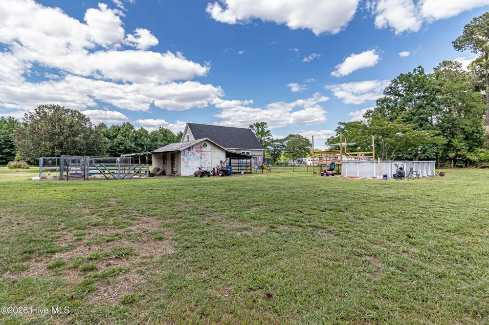 6868 Glover Road Elm City, NC 27822