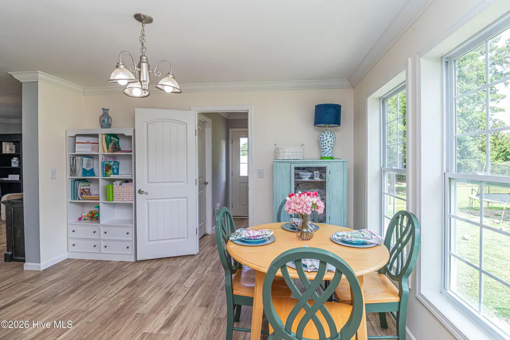 6868 Glover Road Elm City, NC 27822