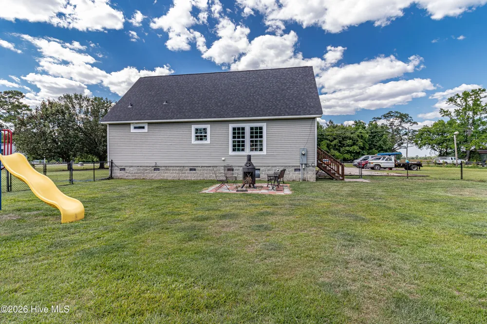 6868 Glover Road Elm City, NC 27822