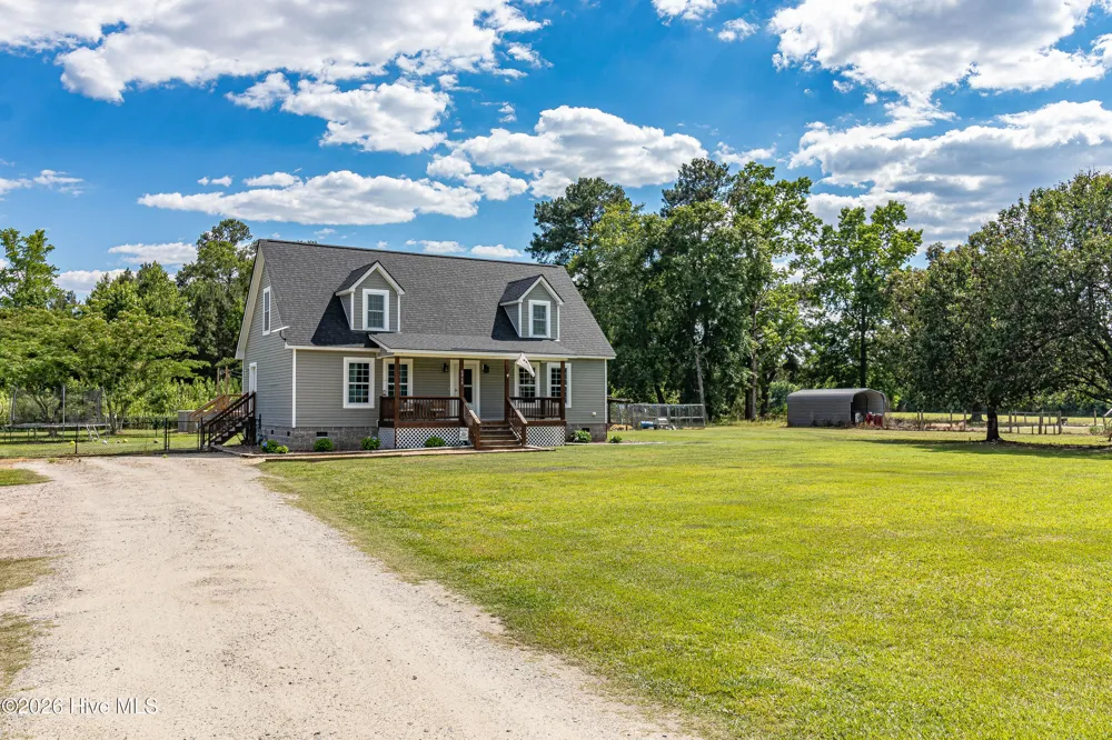 6868 Glover Road Elm City, NC 27822