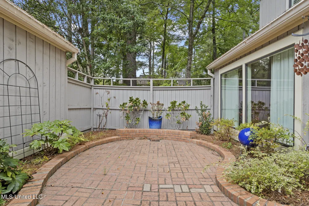 47 Eastbrooke Street Jackson, MS 39216