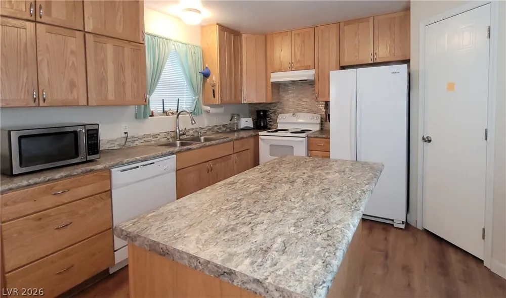 2586 S Miner Road Amargosa Valley, NV 89020